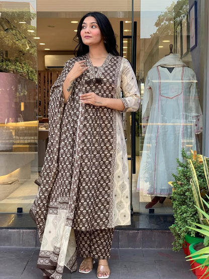 The perfect of traditional wear  (RD52)