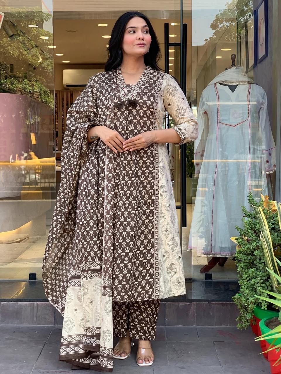 The perfect of traditional wear  (RD52)