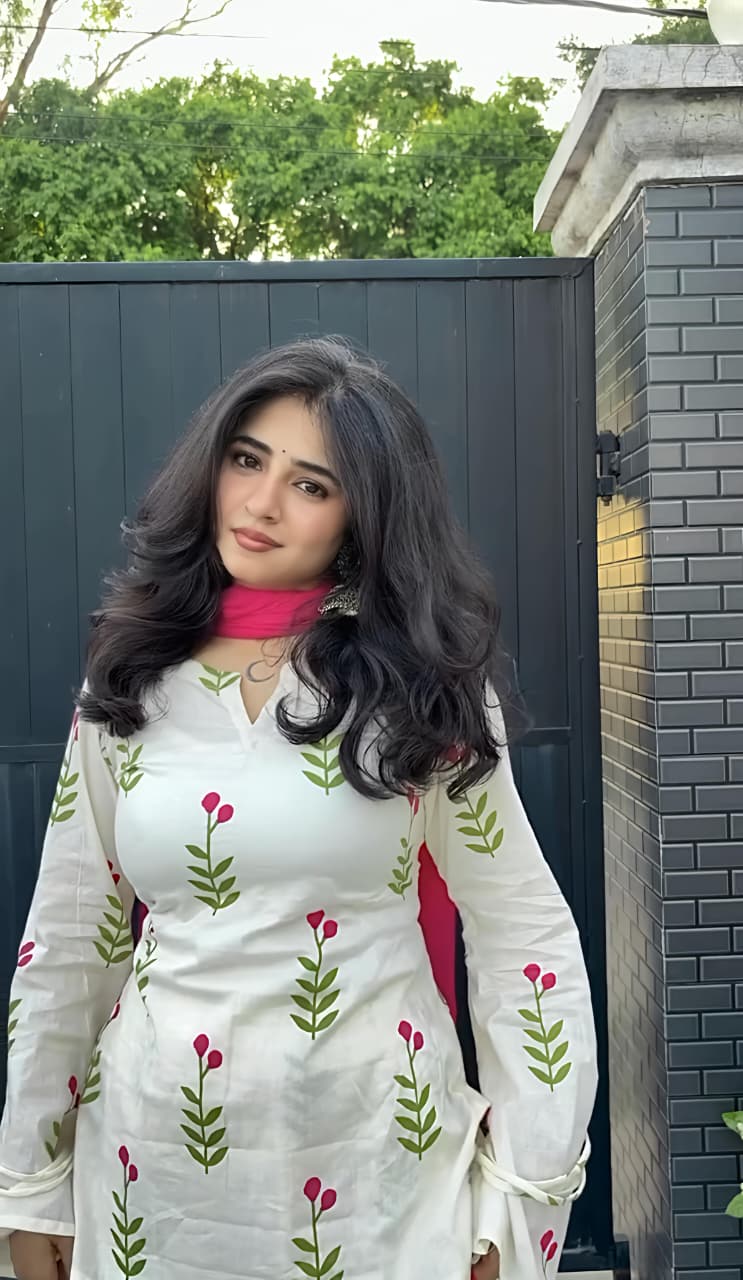 Rosette Floral Kurta Palazzo Dupatta Set (RD61)