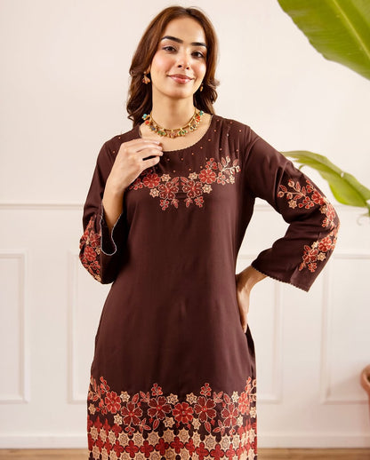 **Floral Embroidered Wide-Leg Co-ord Set** (RD70)