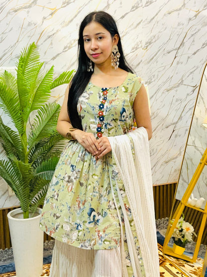 Botanical Print Kurta Set with Flared Pants (RRRD61)