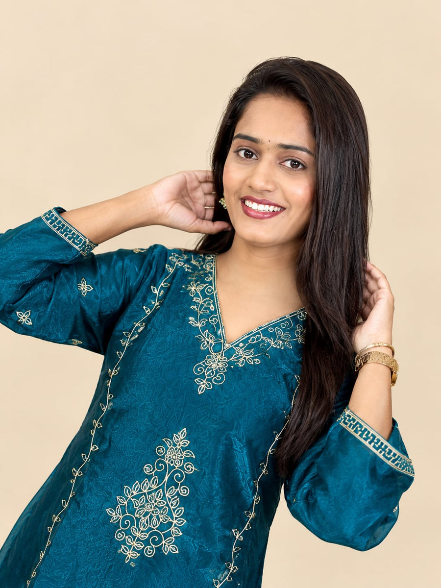 Royal Embroidered 3-Piece Suit Set (RRRD67 Chhaya)