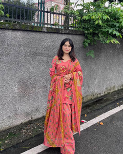 Women’s Floral Printed Cotton Kurta Pant Set with Dupatta (RD82)