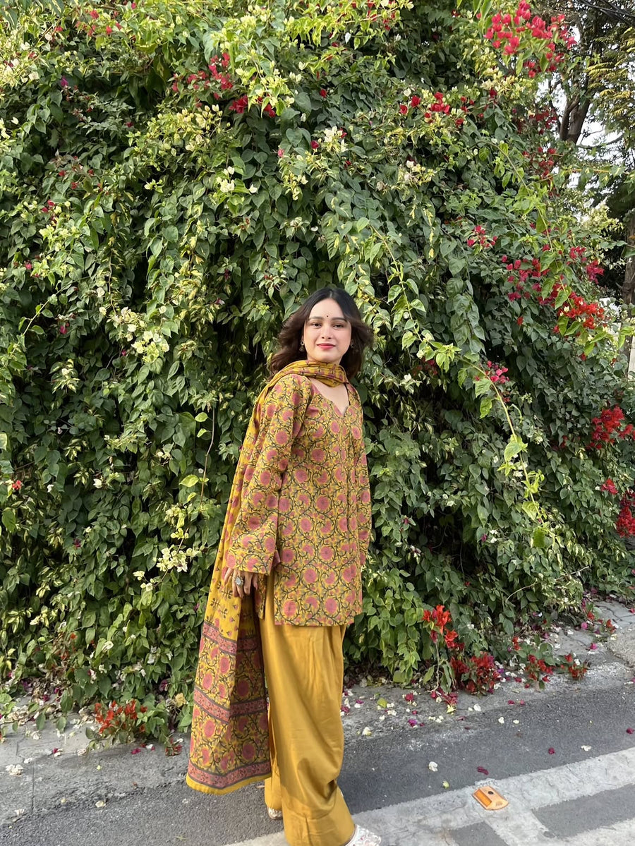 Women’s Premium Cotton Printed Kurta Pant & Dupatta Set – Mustard Floral Print (RD79)