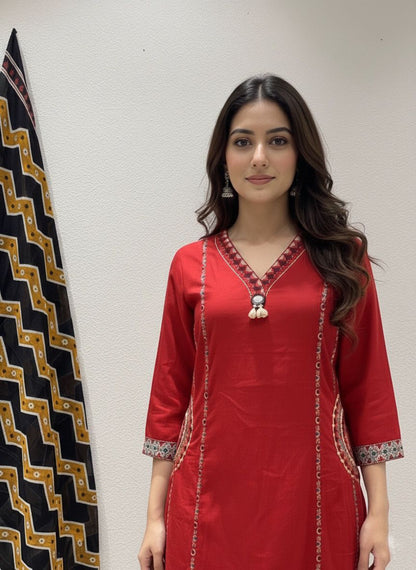 Women’s Embroidered Kurta Pant Set with Dupatta (RD33)