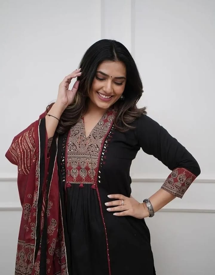 Women’s Cotton Printed Kurta Palazzo & Dupatta Set (RD80)