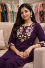 🧶work- embroidery 🪡 🪡 🪡 work on kurti front and pant and kurti border👗👗👗👗 (SWSK78)