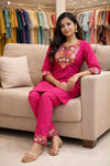 🧶work- embroidery 🪡 🪡 🪡 work on kurti front and pant and kurti border👗👗👗👗 (SWSK78)