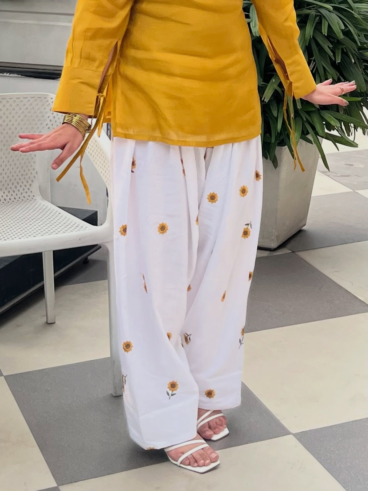 Traditional Farsi Suit Set (CJ01)