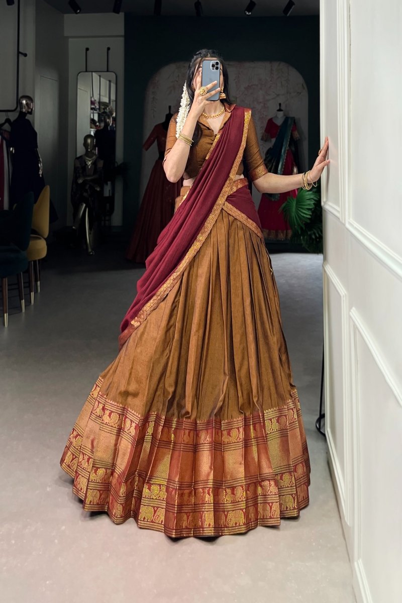 NARAYAN PET ZARI WEAVING LEHENGA CHOLI WITH VICHITRA SILK DUPATTA (WDN130) - suitswala