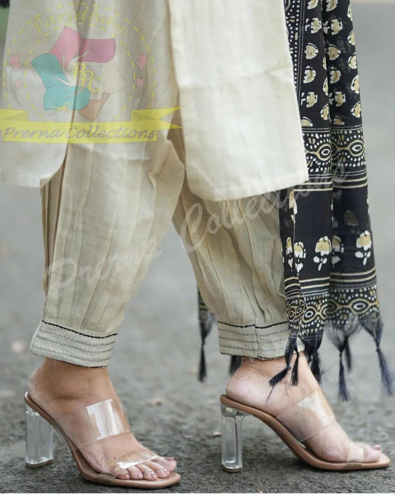 Eepe21201 Off White Khaadi Ready to Wear 2021 | Khaadi, Ready to wear, How  to wear