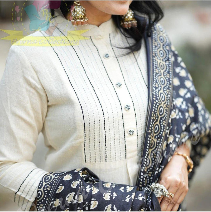 Khadi suit best sale neck design